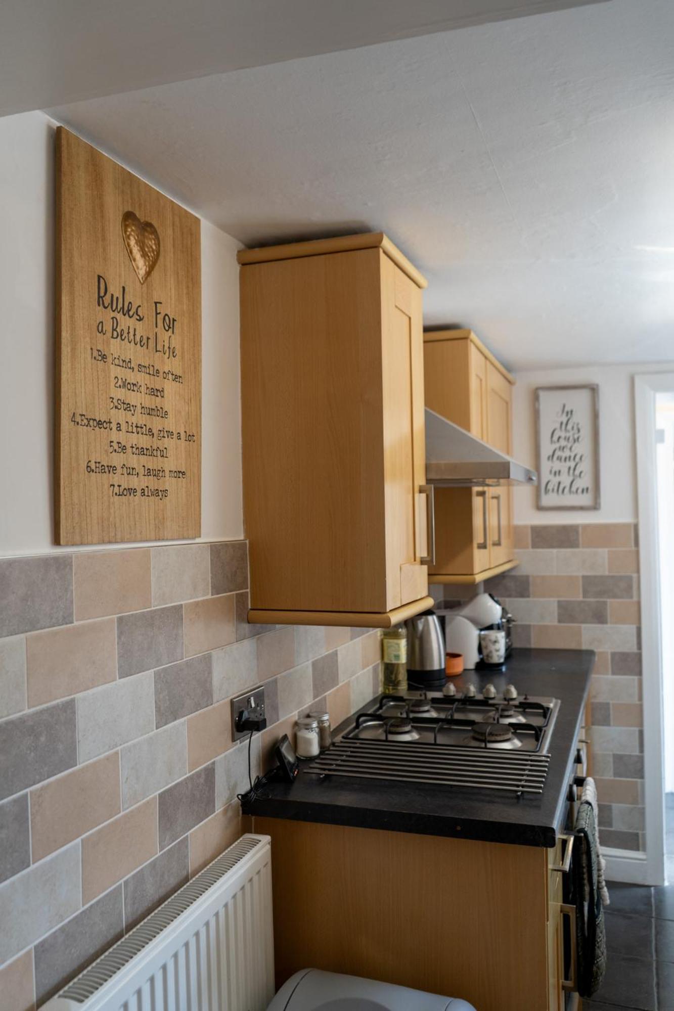 Вилла The Plumb Townhouse In Warwick Centre Экстерьер фото