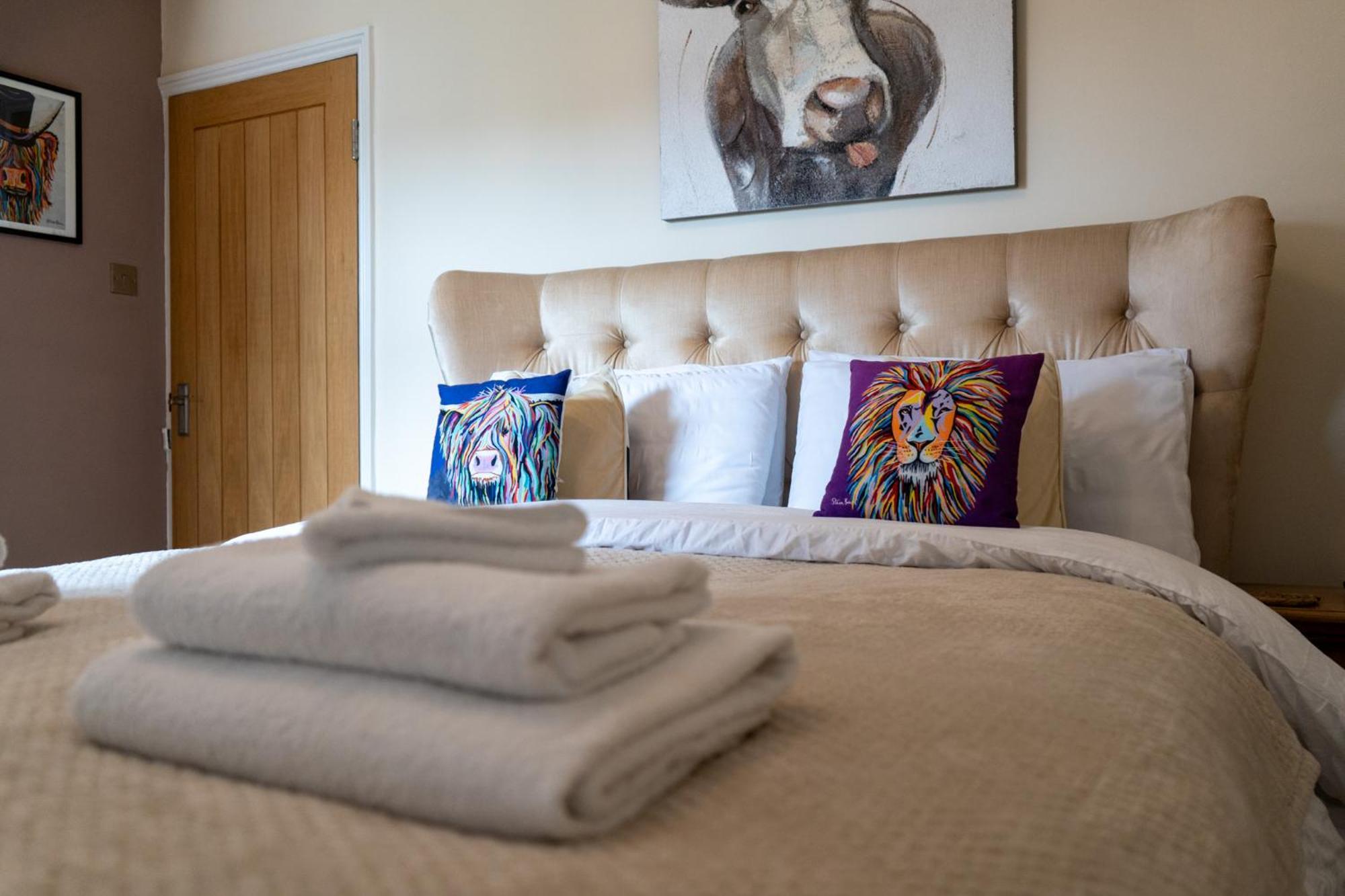 Вилла The Plumb Townhouse In Warwick Centre Экстерьер фото